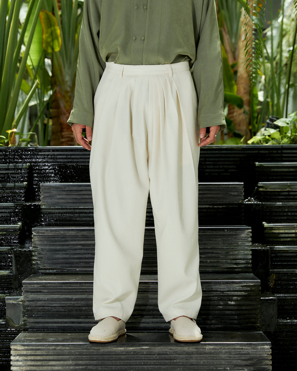 Panwa Pleated Trouser Ecru